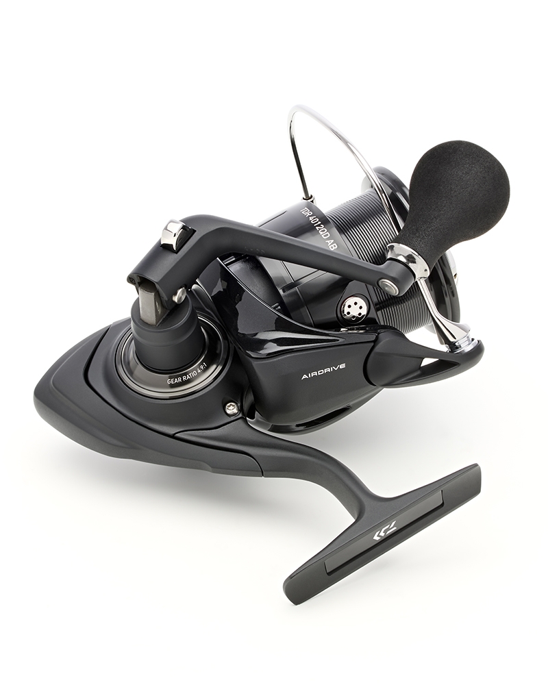 daiwa 24 tdr all black-6