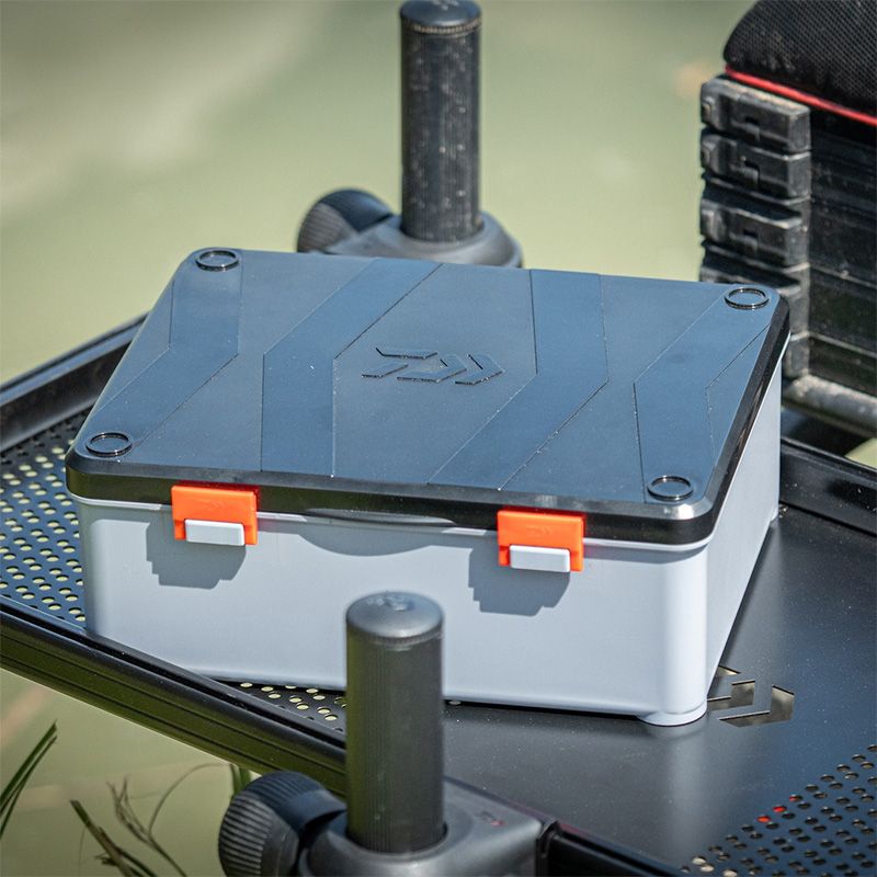 daiwa bait and bitz box-3