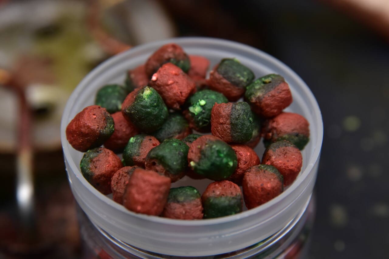 dynamite hybridz durable hookers-5