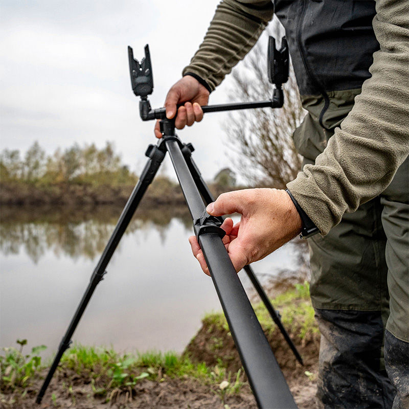 korum progress tripod feeder arm-9
