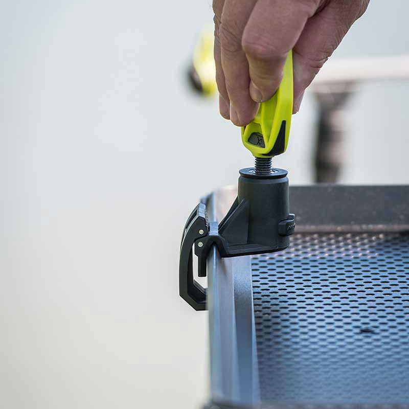 matrix side tray qr clamp-3