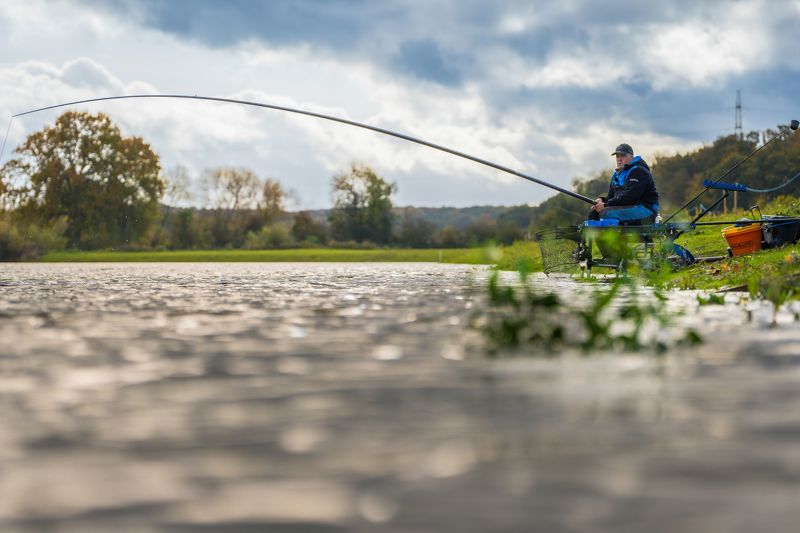 preston edge monster 9.5m margin-3