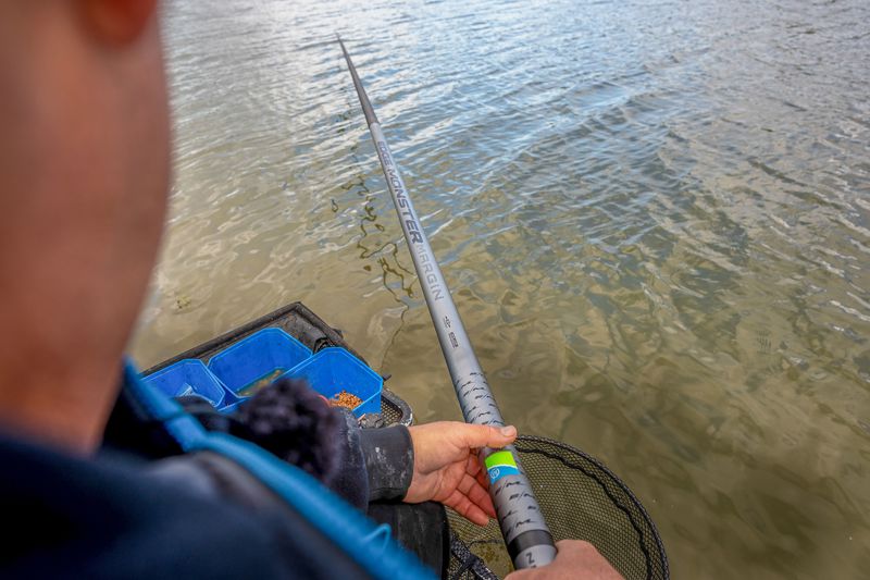 preston edge monster 9.5m margin-5
