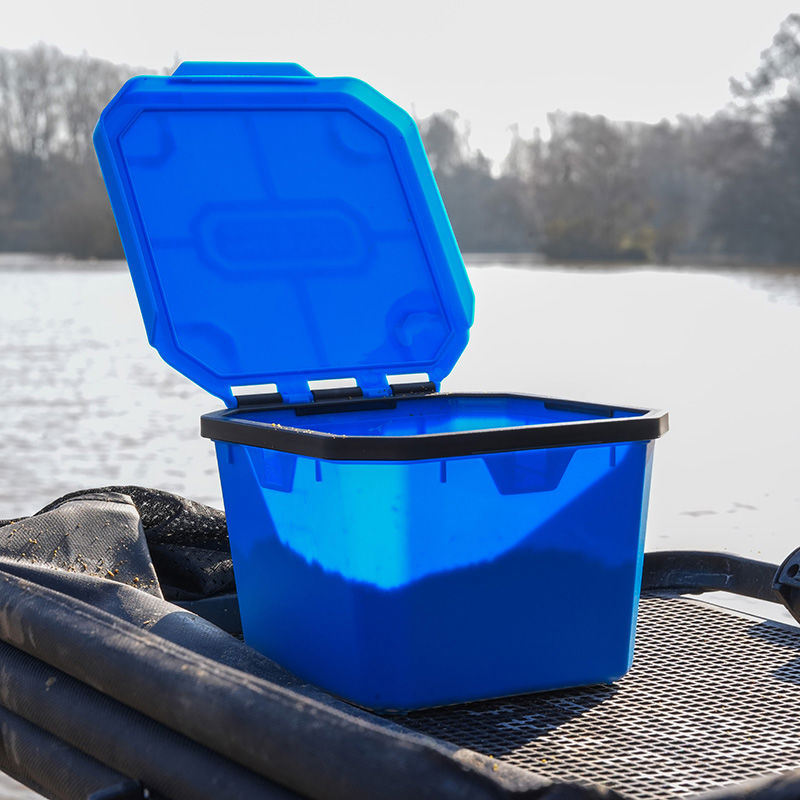preston flip lid bait tub 3pt-5