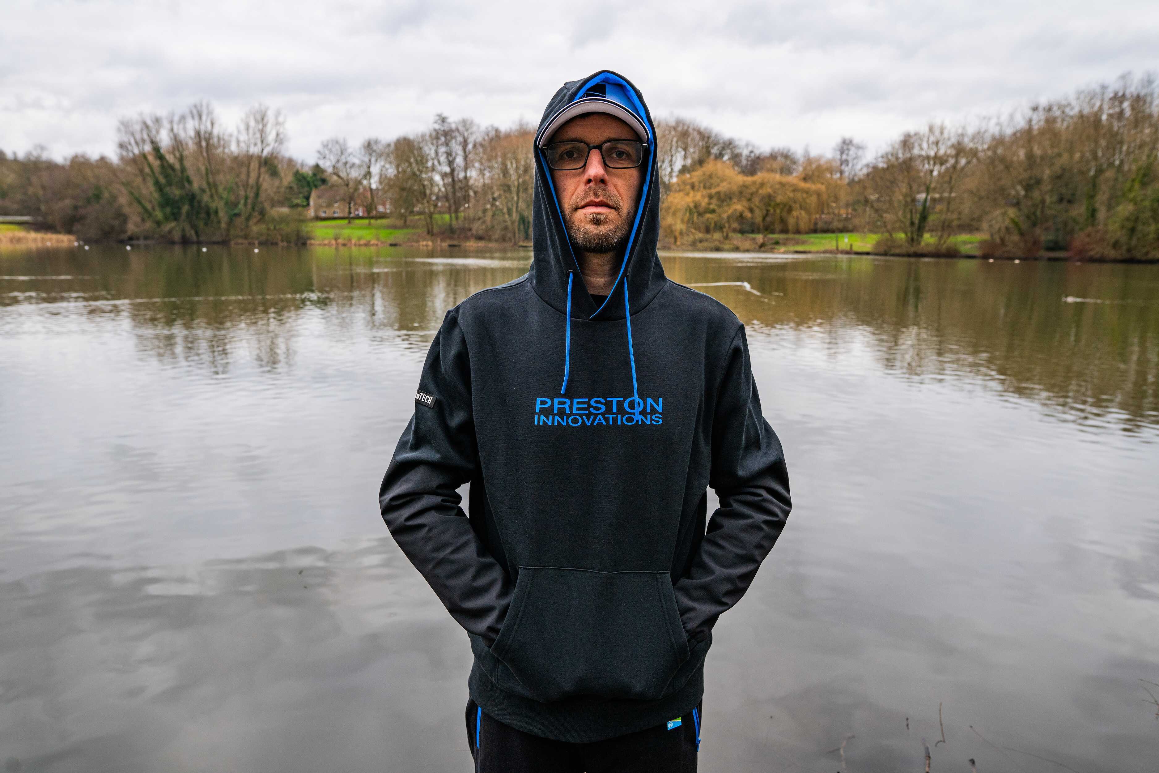 preston hydrotech hoodie-4